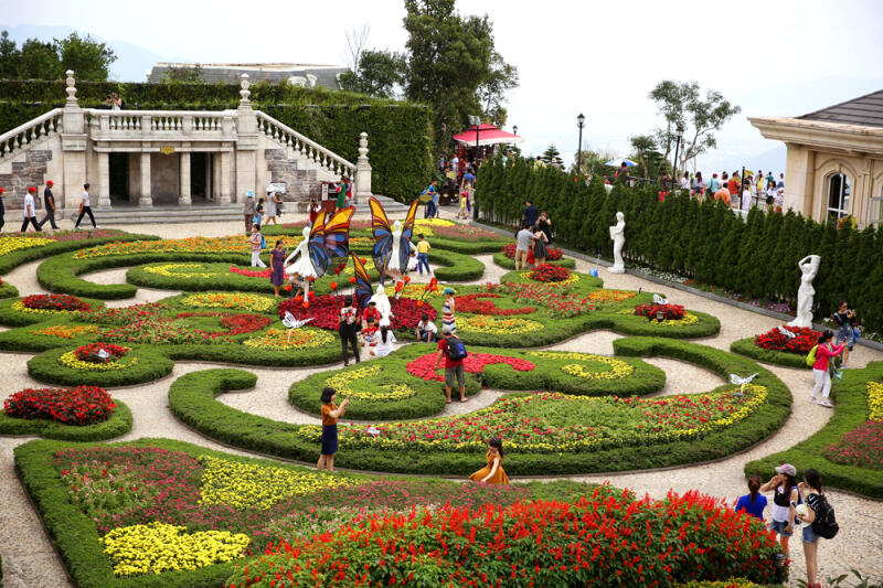 Chiêm ngưỡng vườn hoa Le Jardin D'Amour