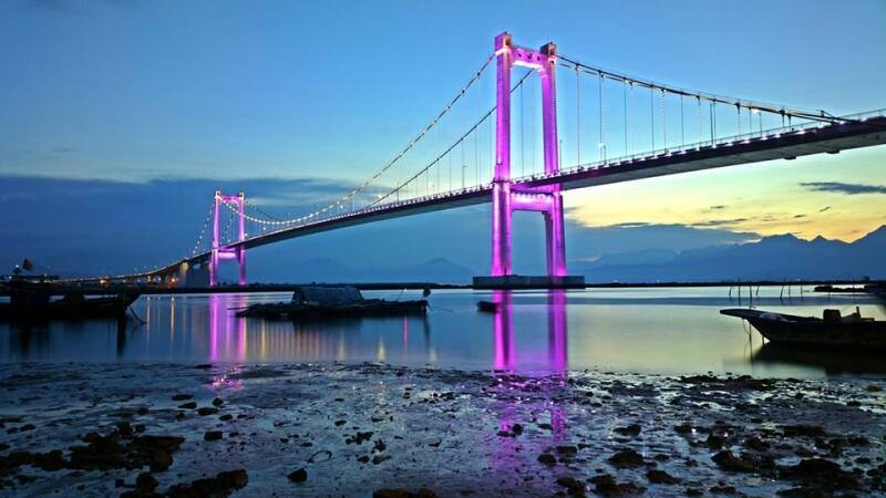 Thuận Phước là cây cầu treo dây võng dài nhất Việt Nam