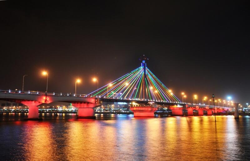 Cầu sông Hàn, cầu quay duy nhất Việt Nam