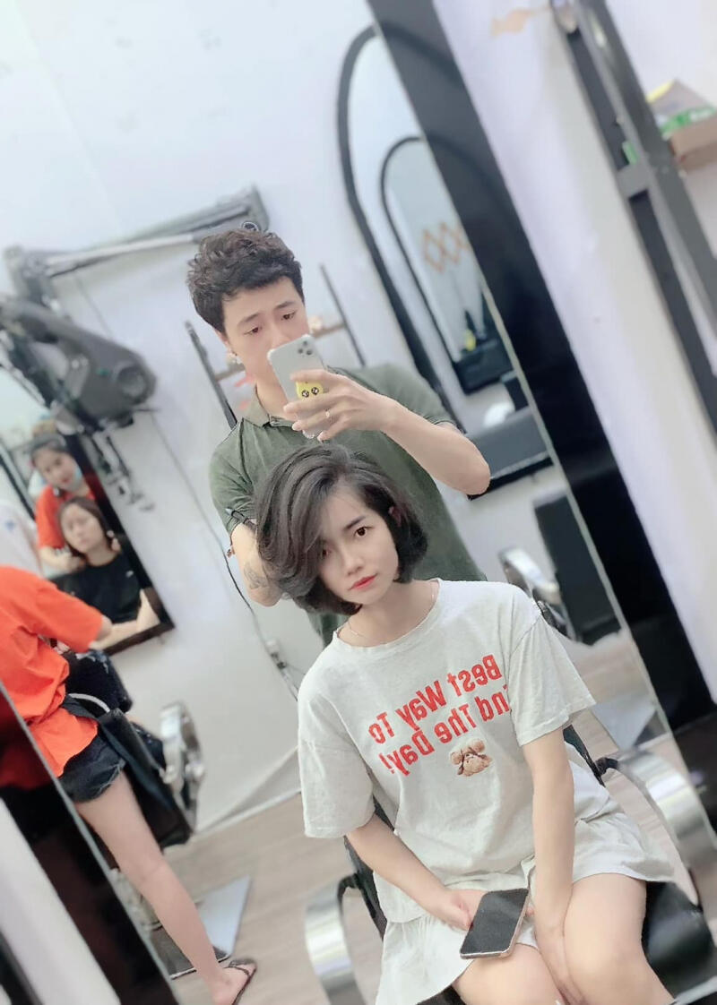 Vũ Điền HairDressing