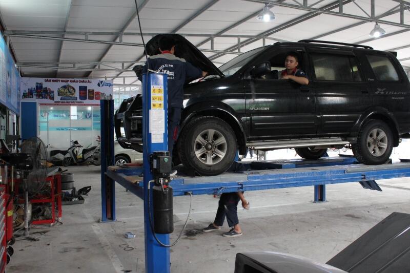 Garage ô tô Thuận Phát