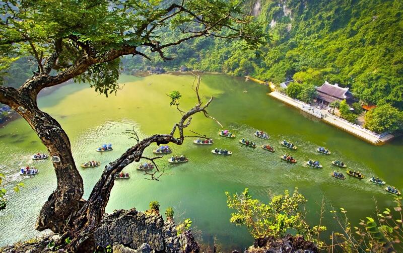 Tràng An - mô hình du lịch sinh thái, khám phá thiên nhiên ấn tượng của Ninh Bình