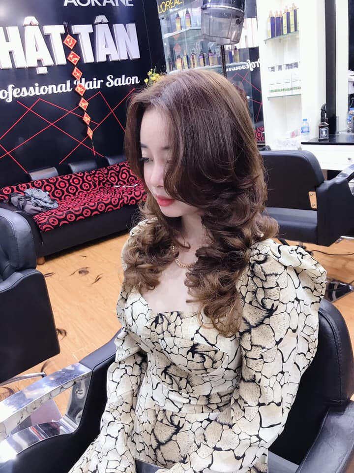Hair Salon Nhật Tân