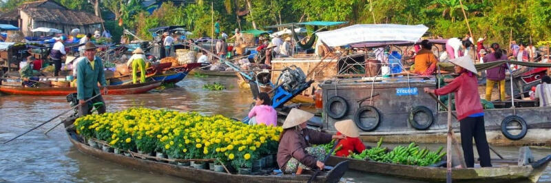 Chợ nổi Trà Ôn