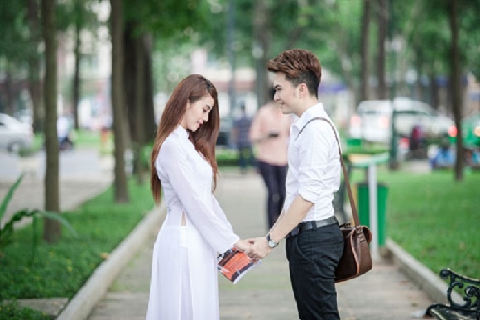 Có nên yêu ở tuổi học trò?