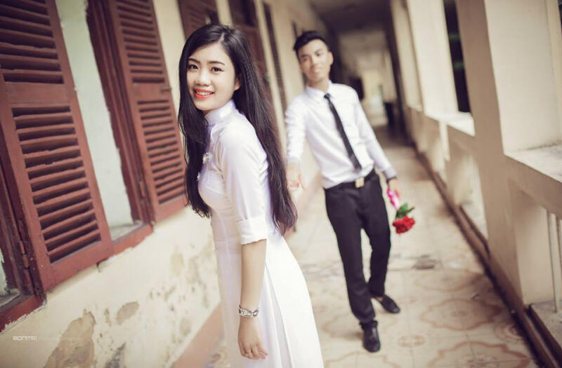 Tình yêu tuổi học trò là gì? Học trò có nên yêu không?