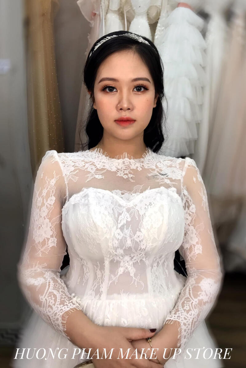 Hương Phạm Make Up