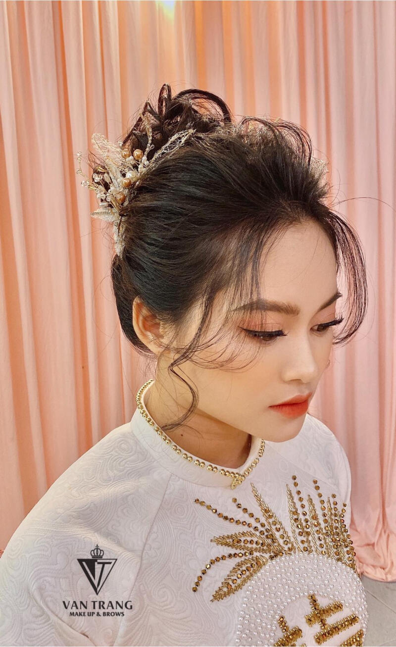 Vân Trang Make up Store