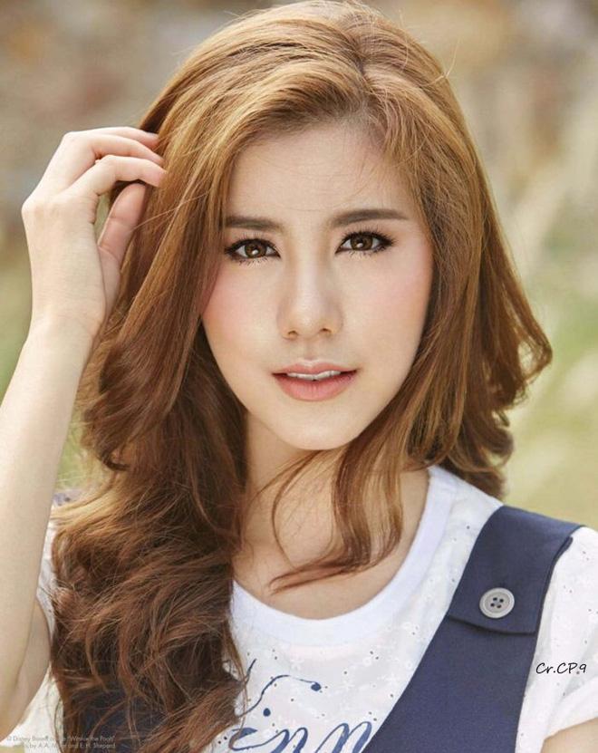 Esther Supreeleela (Esther)