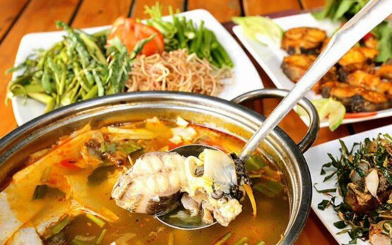 Ẩm Thực Trần Gia