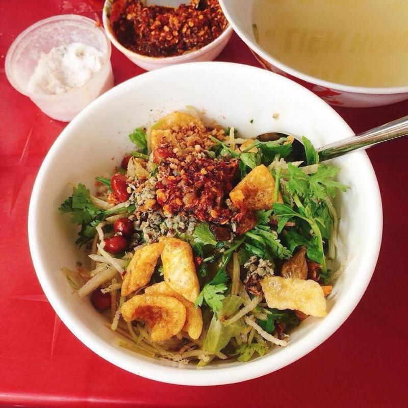 Cơm hến – bún hến Lành