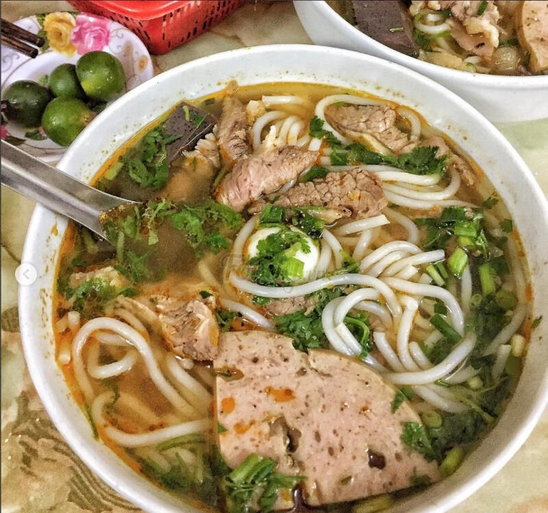 Bún bò Huế Tình Linh