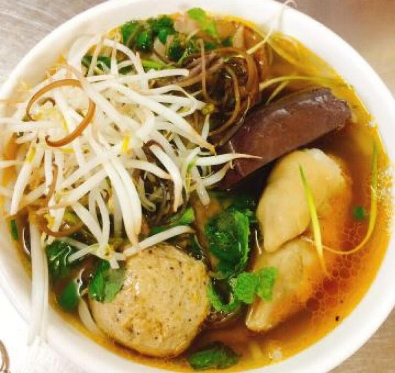 Bún bò Huế Dũng Cố