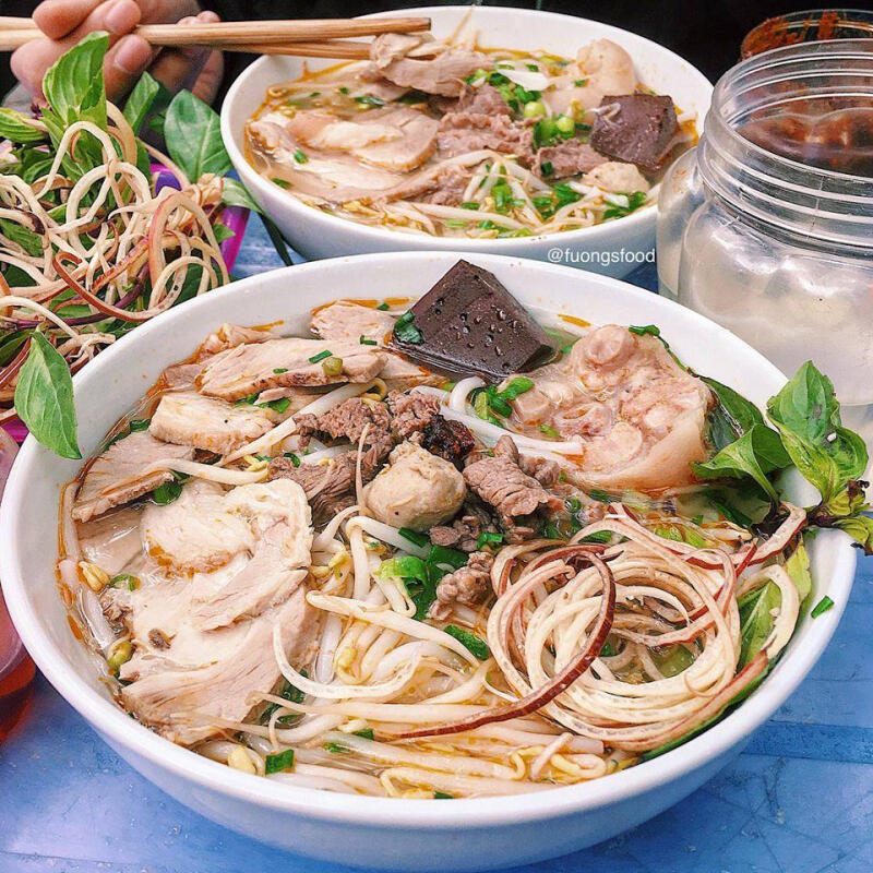 Bún bò Huế Minh Ngọc