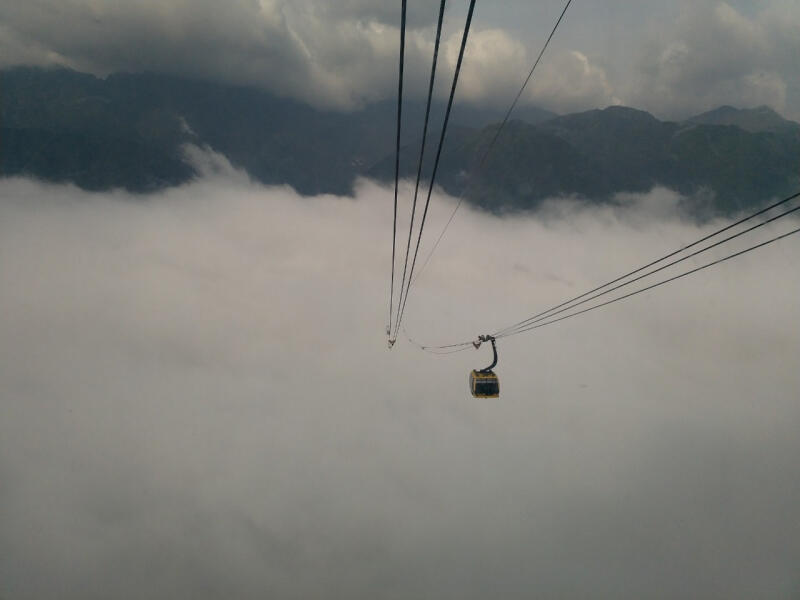 Đỉnh Fansipan – nóc nhà Đông Dương