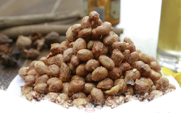 Lạc rang húng lìu Bà Triệu