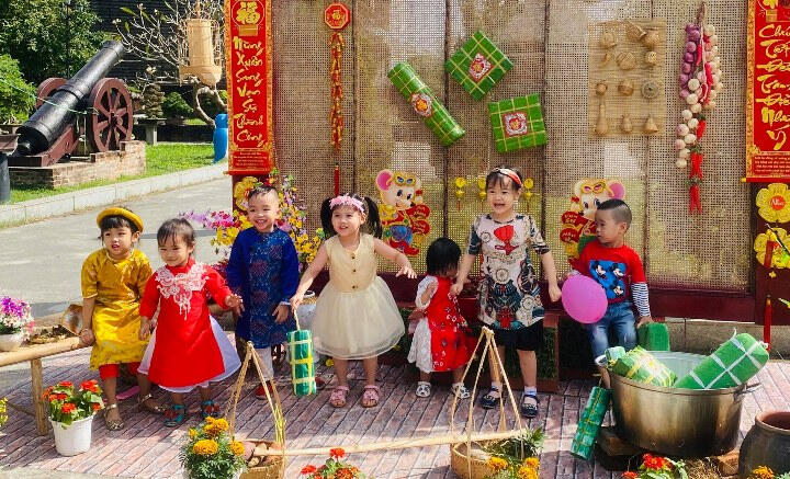 Phiên chợ ngày Tết 2022