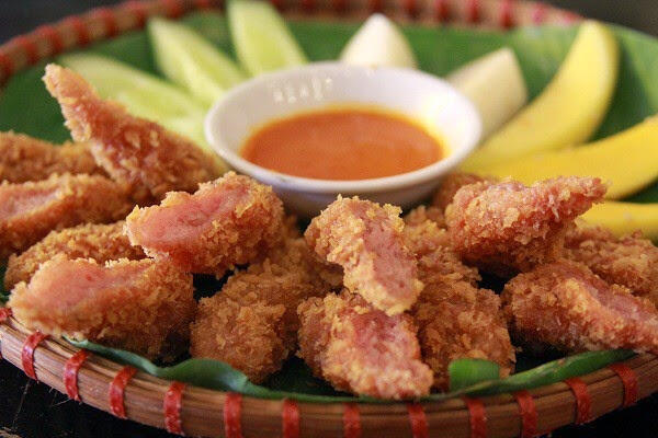 Nem chua rán Hà Nội