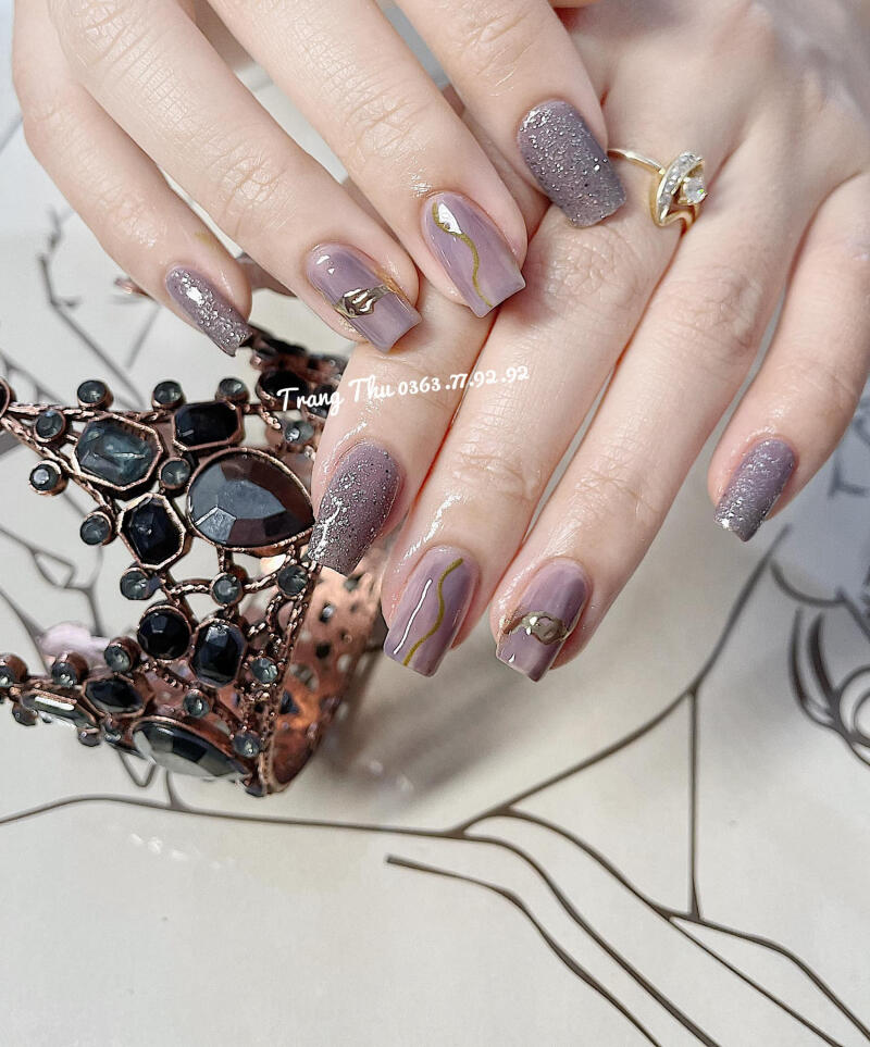 Trang Thu Design Nail