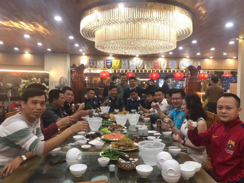 Nhà hàng Liên Tôn