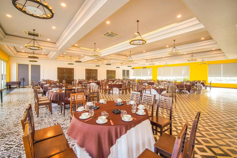 Nhà hàng hải sản Đà Nẵng 4U Biển