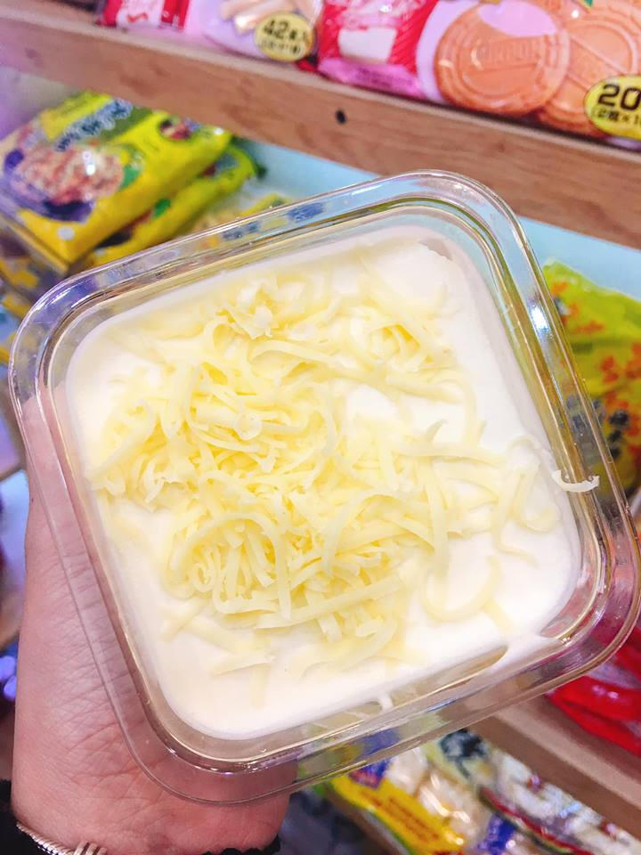 Bánh bông lan phô mai tươi Việt Trinh