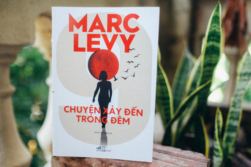 Chuyện Xảy Đến Trong Đêm