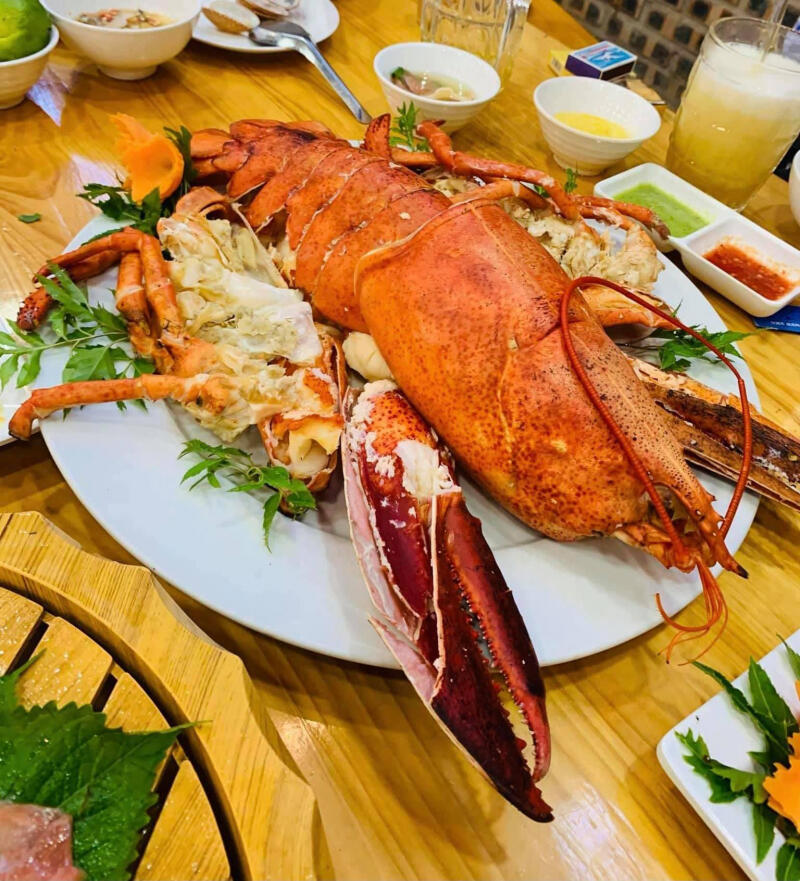 Nhà hàng hải sản Phố Biển