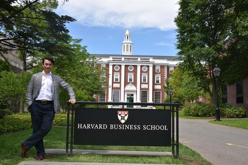 Sự kết hợp hài hòa giữa Tiếng Anh và NLP tại Langmaster