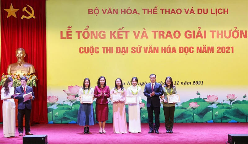 Tích cực phát triển văn hóa đọc