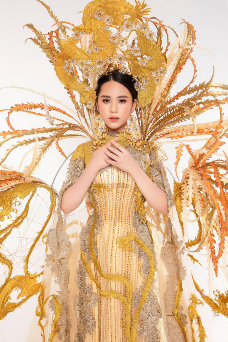 Vũ Huyền Diệu đăng quang Miss Eco Teen International