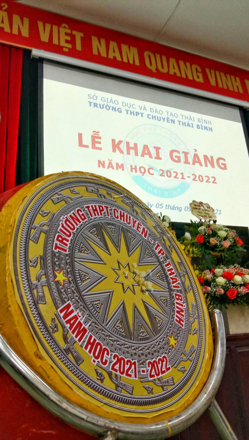 Trường THPT Chuyên Thái Bình