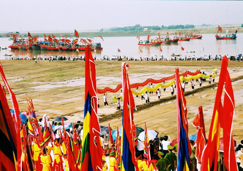 Lễ hội mừng xuân Côn Sơn – Kiếp Bạc