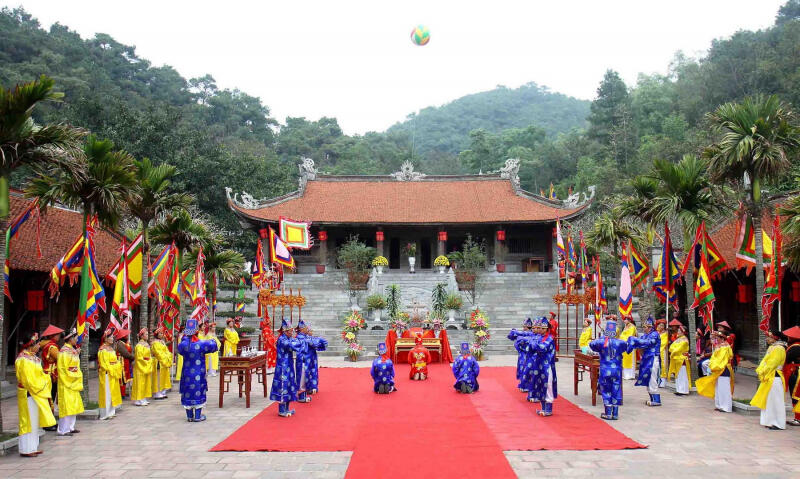 Lễ hội mừng xuân Côn Sơn – Kiếp Bạc