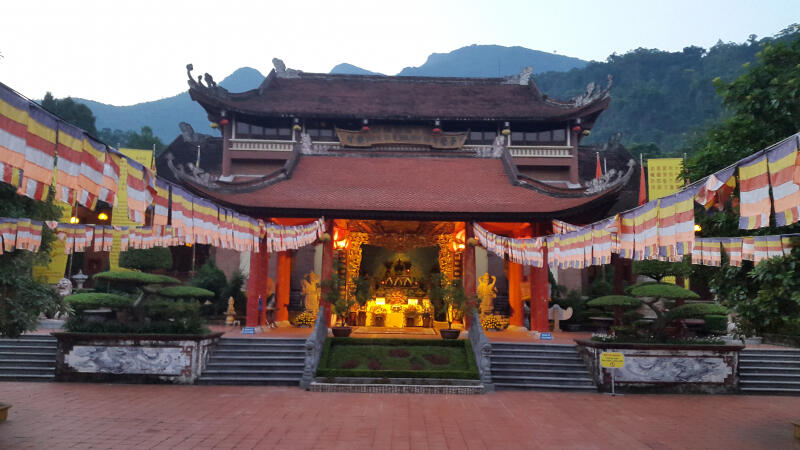 Lễ hội Yên Tử (Quảng Ninh)