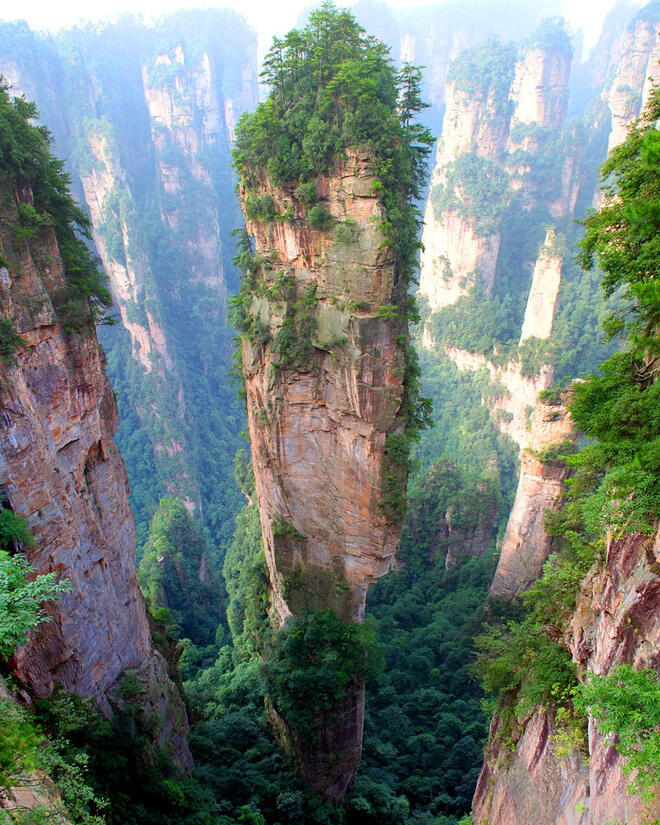 Núi Tianzi (Trung Quốc)